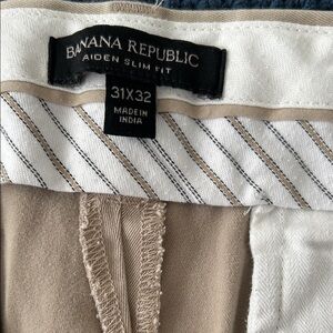 Banana Republic Aiden Slim Fit Khaki Trousers